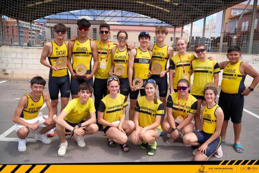 Éxito rotundo en el I Acuatlón Escolar de Jocs Esportius organizado por SD Correcaminos